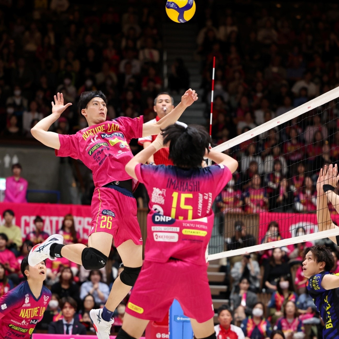 万隆前锋：我已准备好复出，我能否进球不重要，球队能赢就行