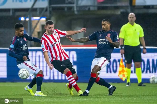 融合战术的 融合战术的